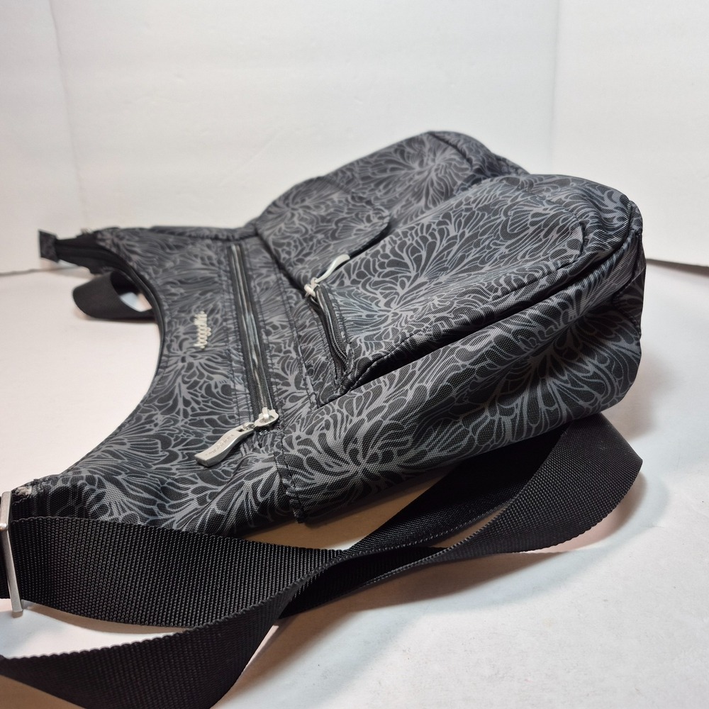 Baggallini Modern Everywhere Bag and Wallet Midnight Blossom Print - Picture 15 of 16
